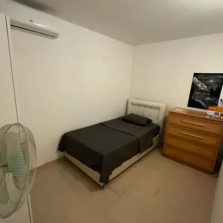 3 Bedroom Bangalow Σπίτι διακοπών *