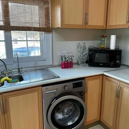 3 Bedroom Bangalow Сasa de vacaciones *